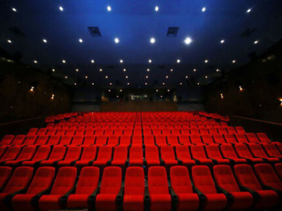 الإعلان عن دور العرض السينمائية في مهرجان الفجر الـ42 / 31 دور عرض تستضيف مهرجان هذا العام