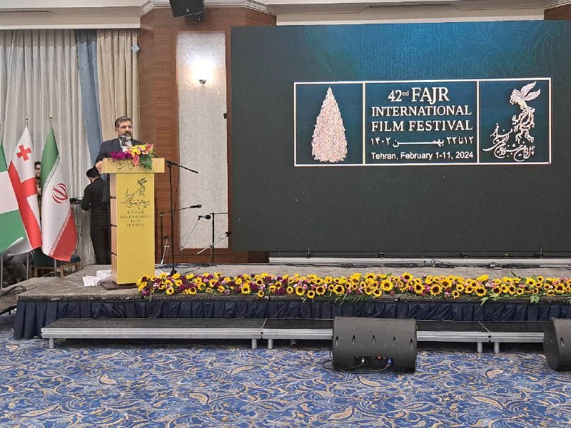 وزير الثقافة: الأفلام الإيرانية تتناول تعزيز العدالة ومواجهة الاستكبار