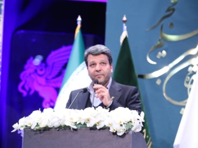 خزاعي يدعو صناع الأفلام إلى تصوير الجرائم في غزة